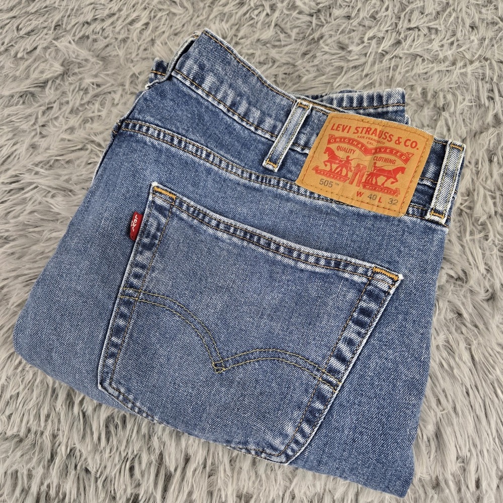 Levis 505 CW-3421 Mens 40x32 (38x30)‎ Straight Leg Medium Wash Denim Jeans